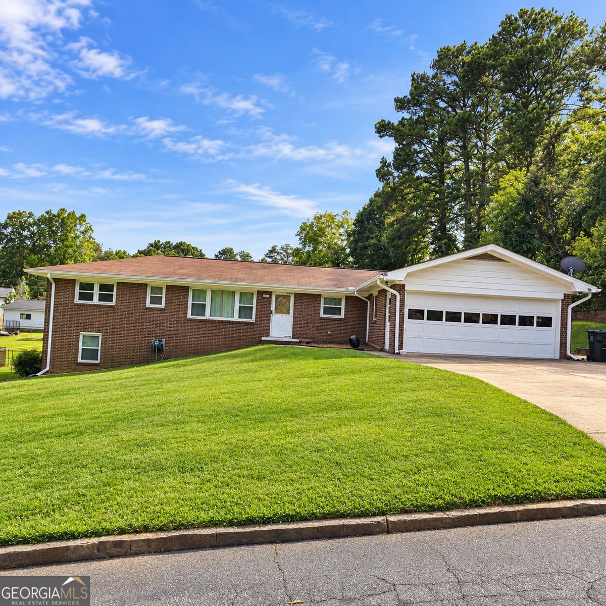 1515 Patricia Drive Morrow - main photo
