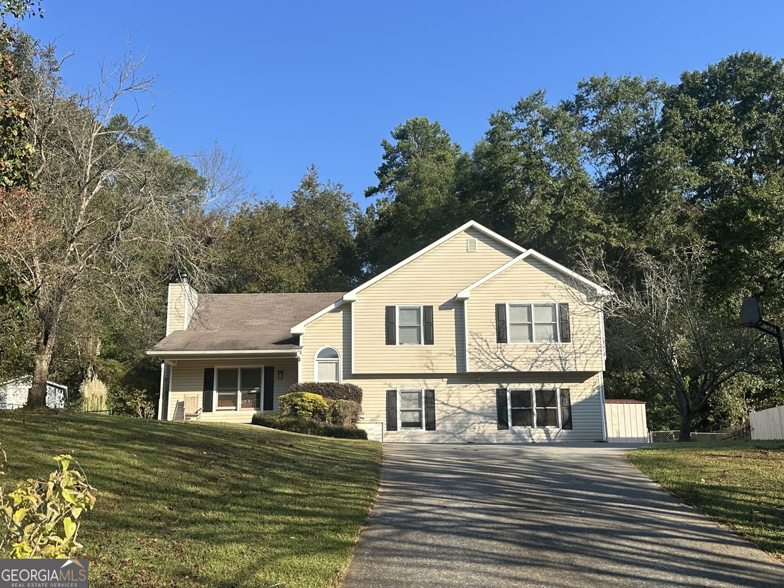 34 Engineer Lane Cartersville - main photo