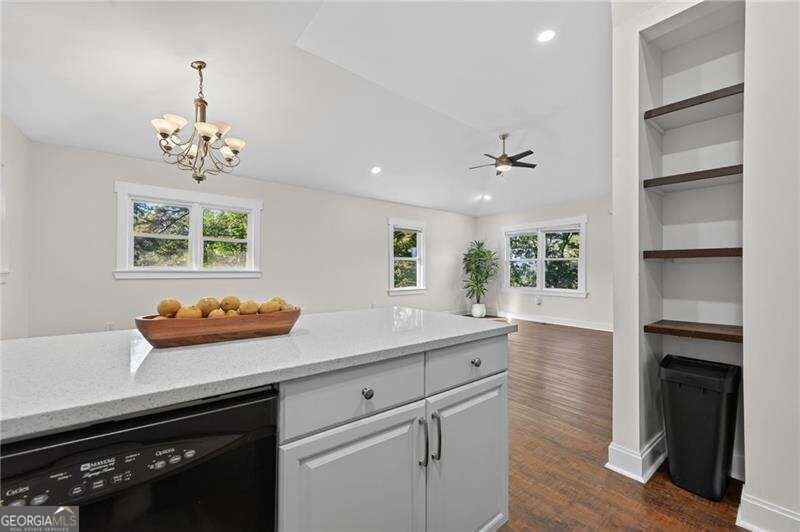 470 Barnes Mill Drive Marietta - Photo 6