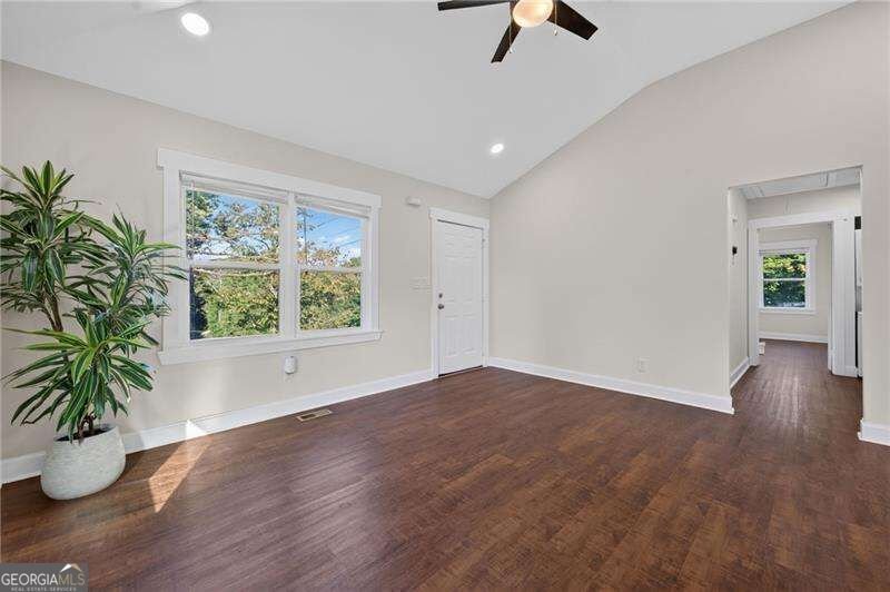470 Barnes Mill Drive Marietta - Photo 9