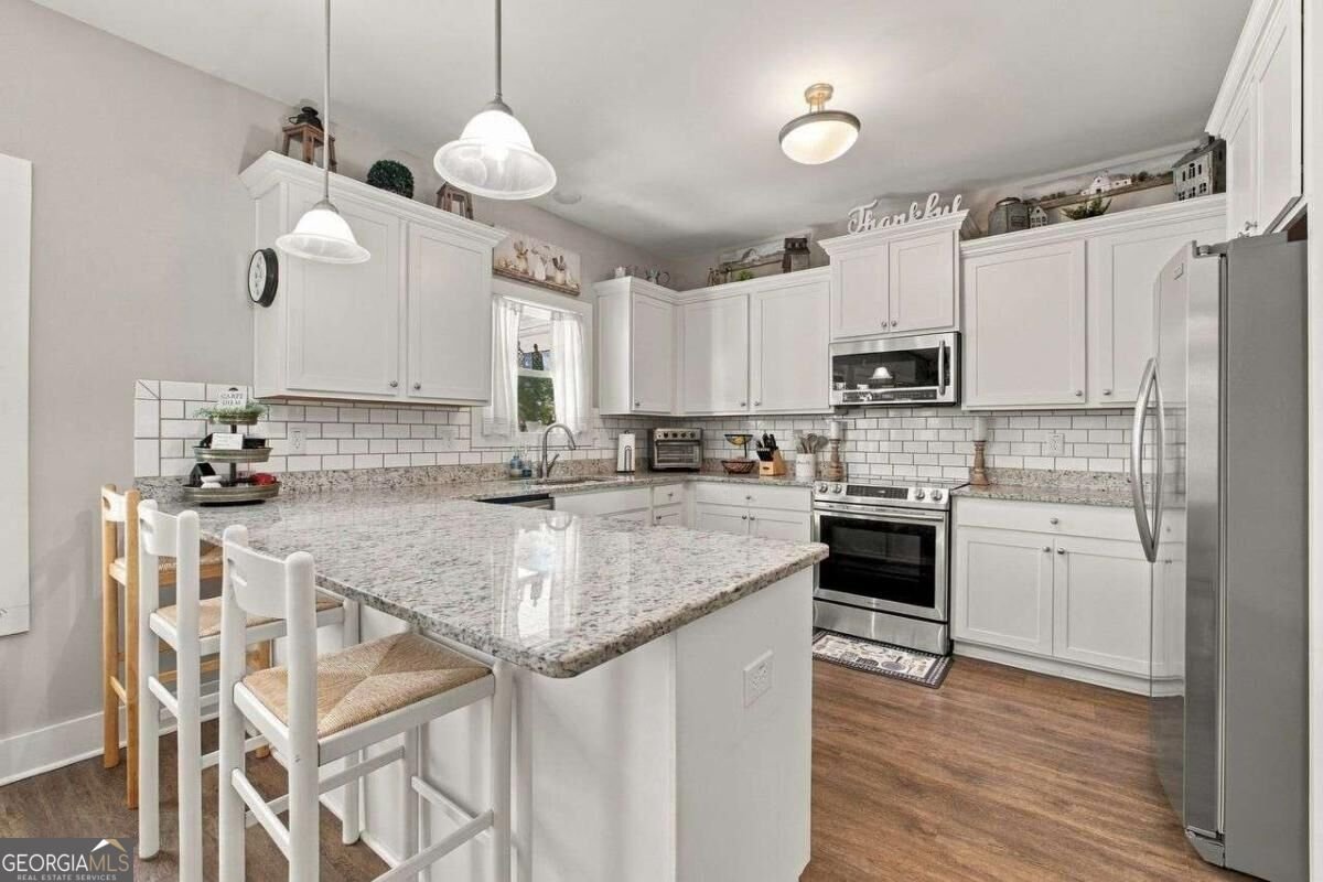 403 Lloyd Road Newborn - Photo 11