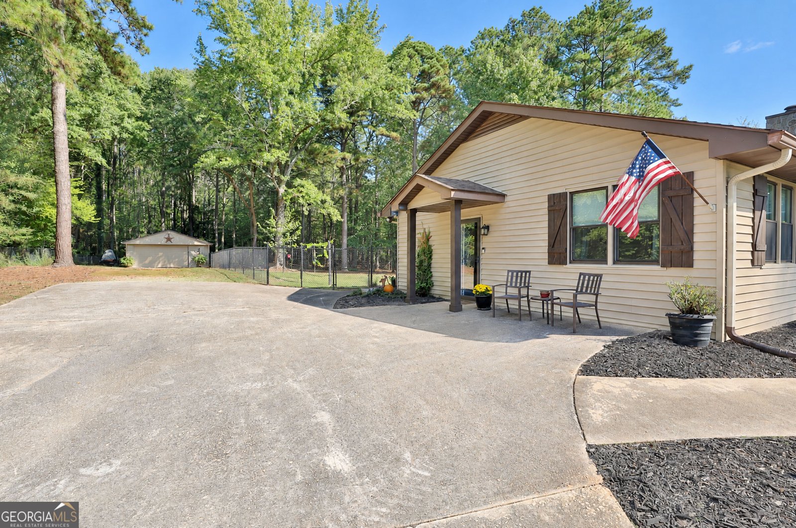 513 Avalon Drive Fayetteville - Photo 9