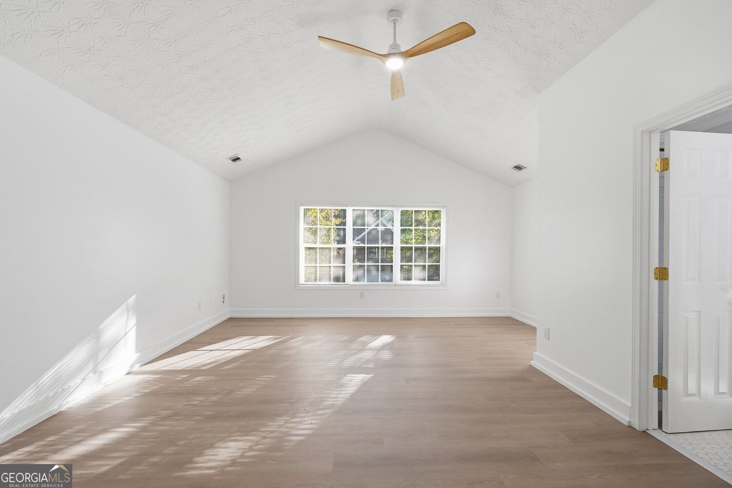 537 Shadow Valley Court Lithonia - Photo 15