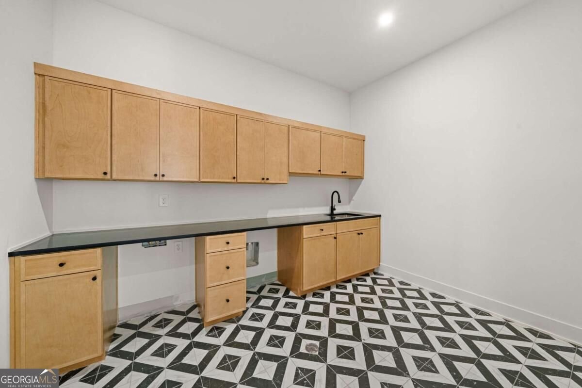 5920 Community Road Mableton - Photo 35