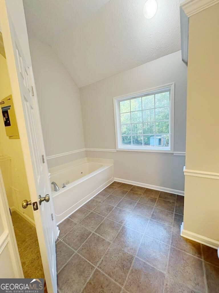 10 Clarion Court Covington - Photo 14