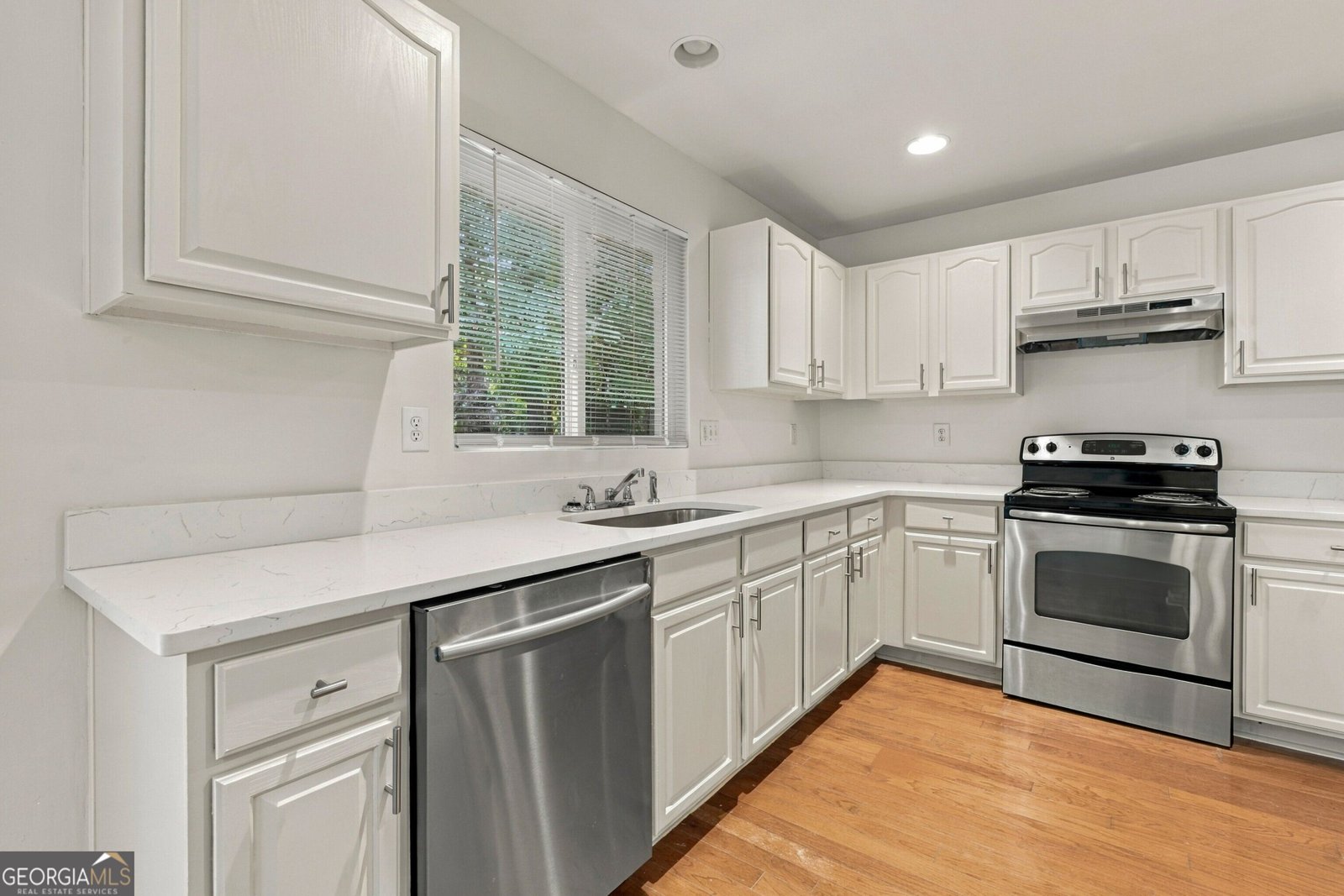 7595 Waverly Loop South Fulton - Photo 8