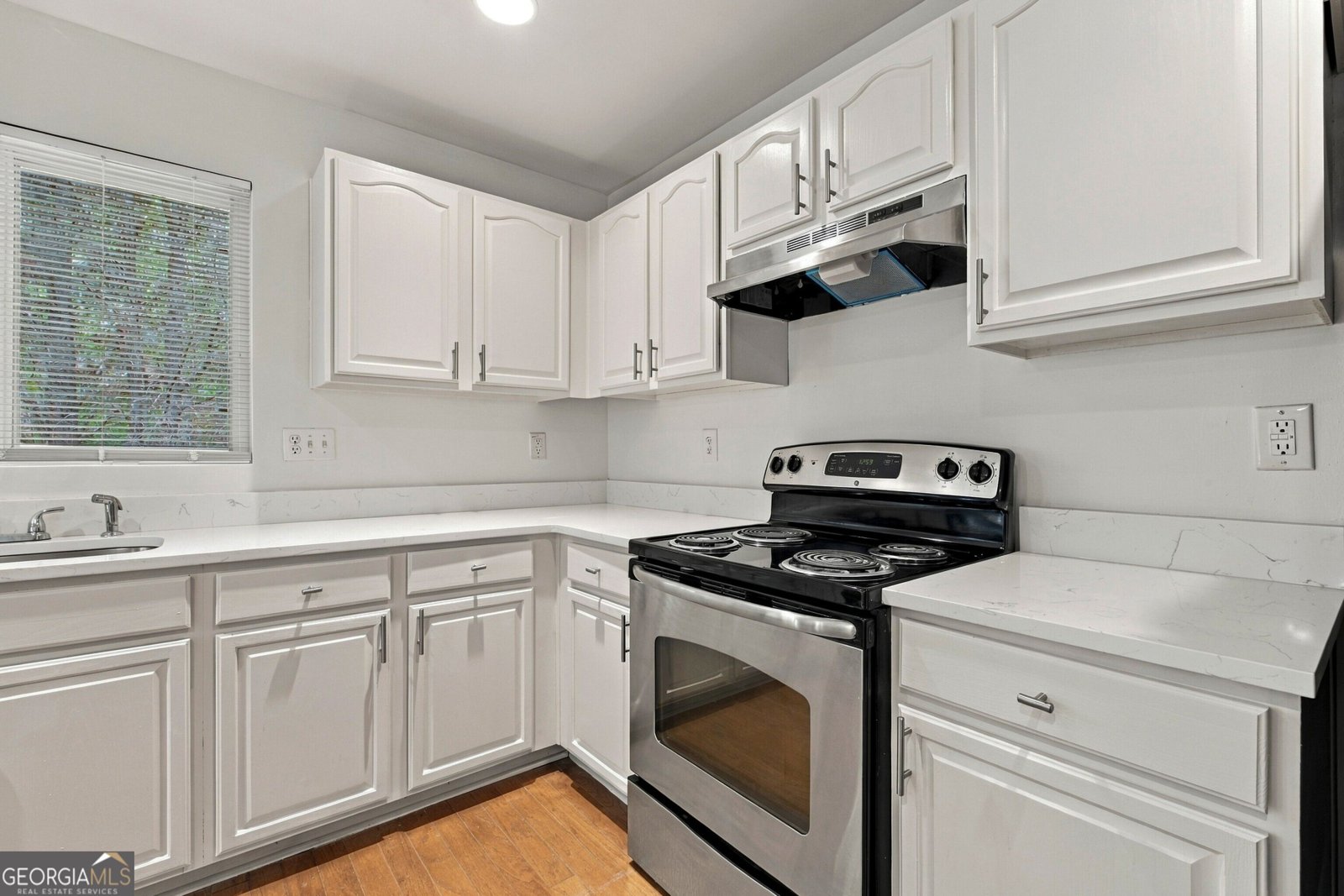 7595 Waverly Loop South Fulton - Photo 9