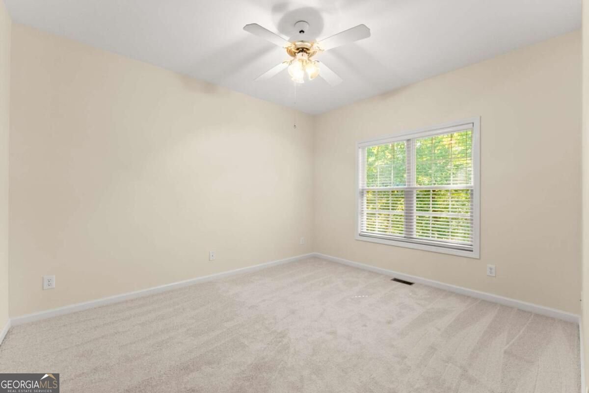 2075 Pine Tree Drive Buford - Photo 7
