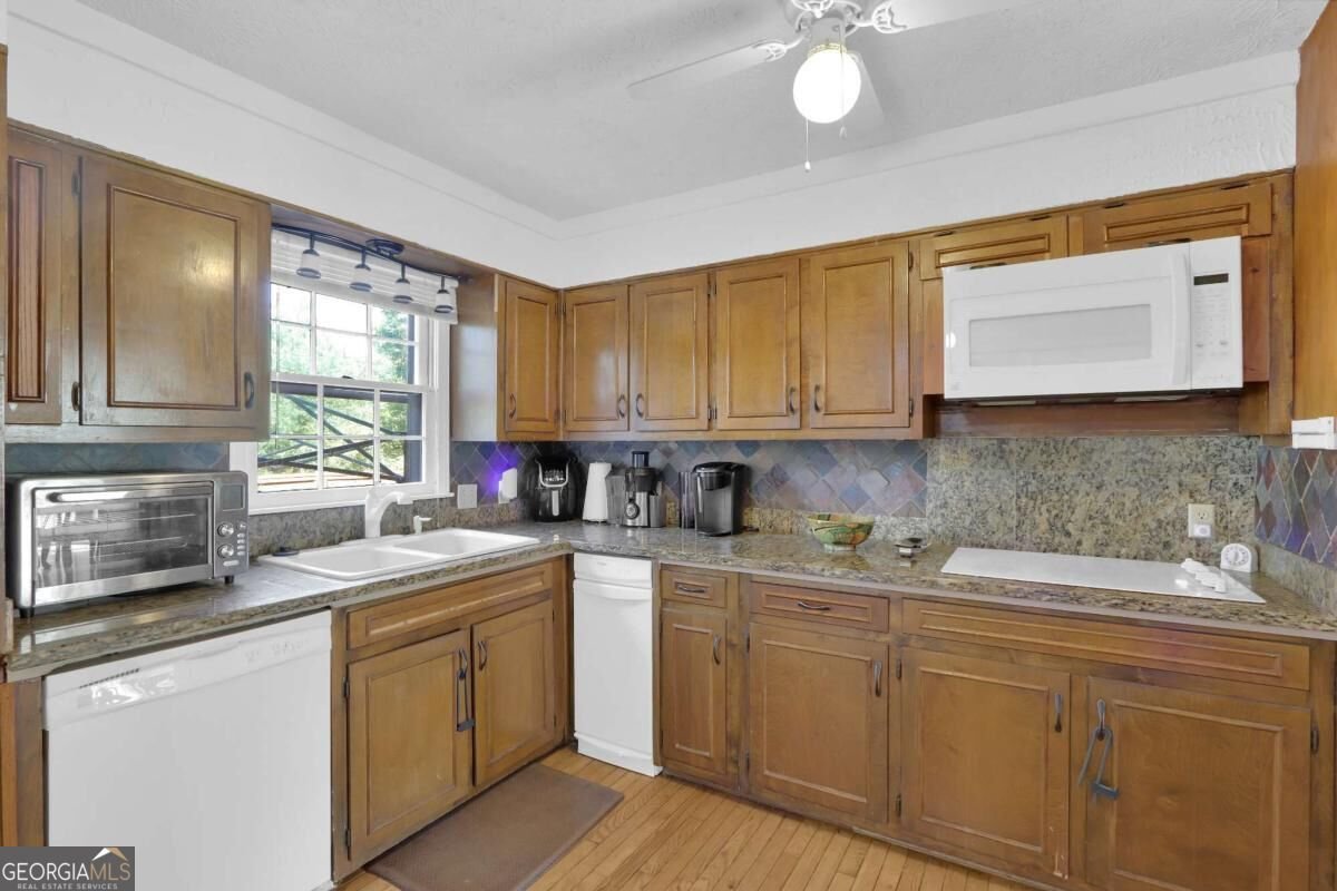 1749 Hidden Hills Parkway Stone Mountain - Photo 16