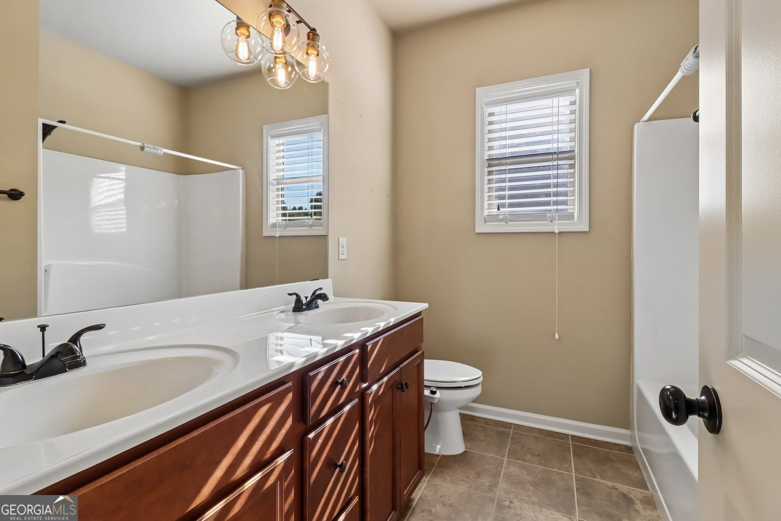 1146 Whisper Cove Drive Buford - Photo 35