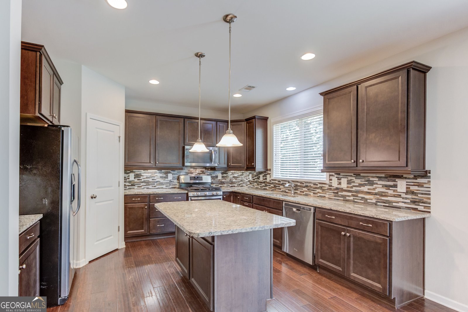 1043 Liberty Park Drive Braselton - Photo 10