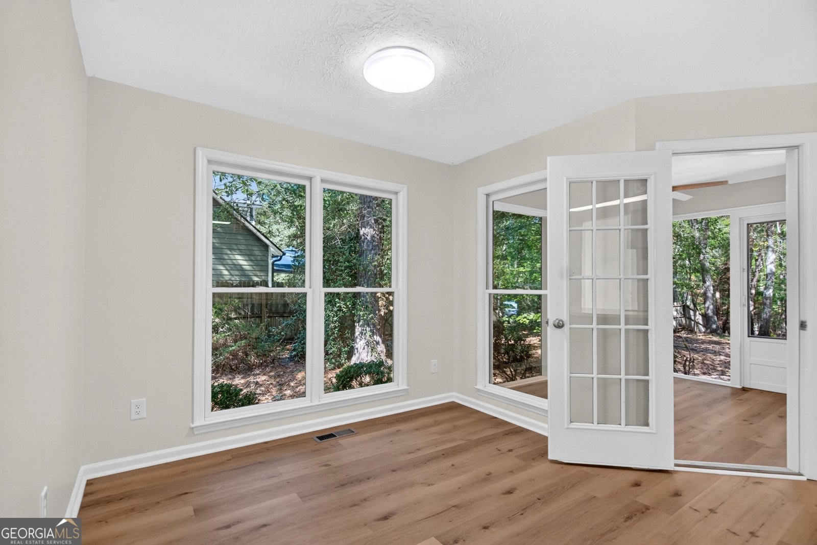 103 Bridlewood Drive Lagrange - Photo 8