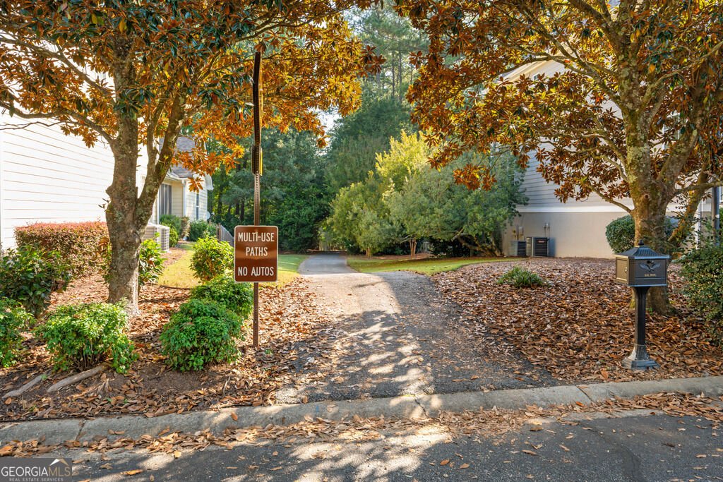 215 Christina Court Peachtree City - Photo 11