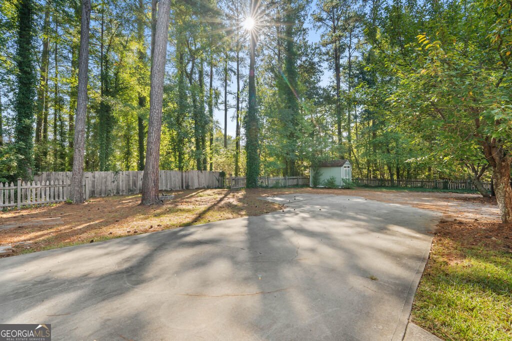 215 Christina Court Peachtree City - Photo 7