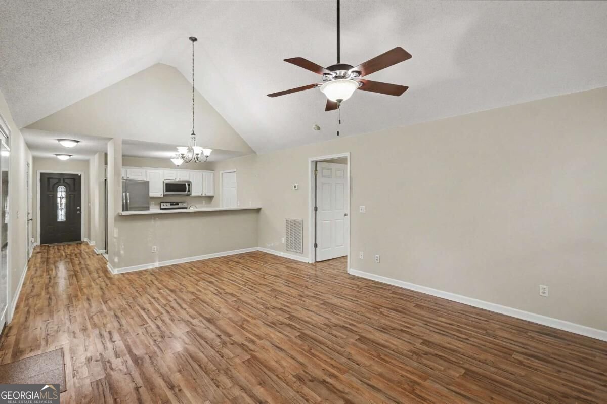3008 Highgate Court Dalton - Photo 8