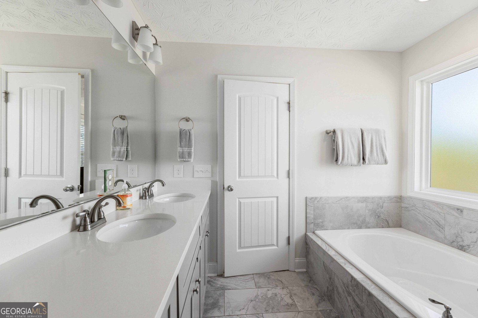 8082 Garrett Pines Drive Midland - Photo 17