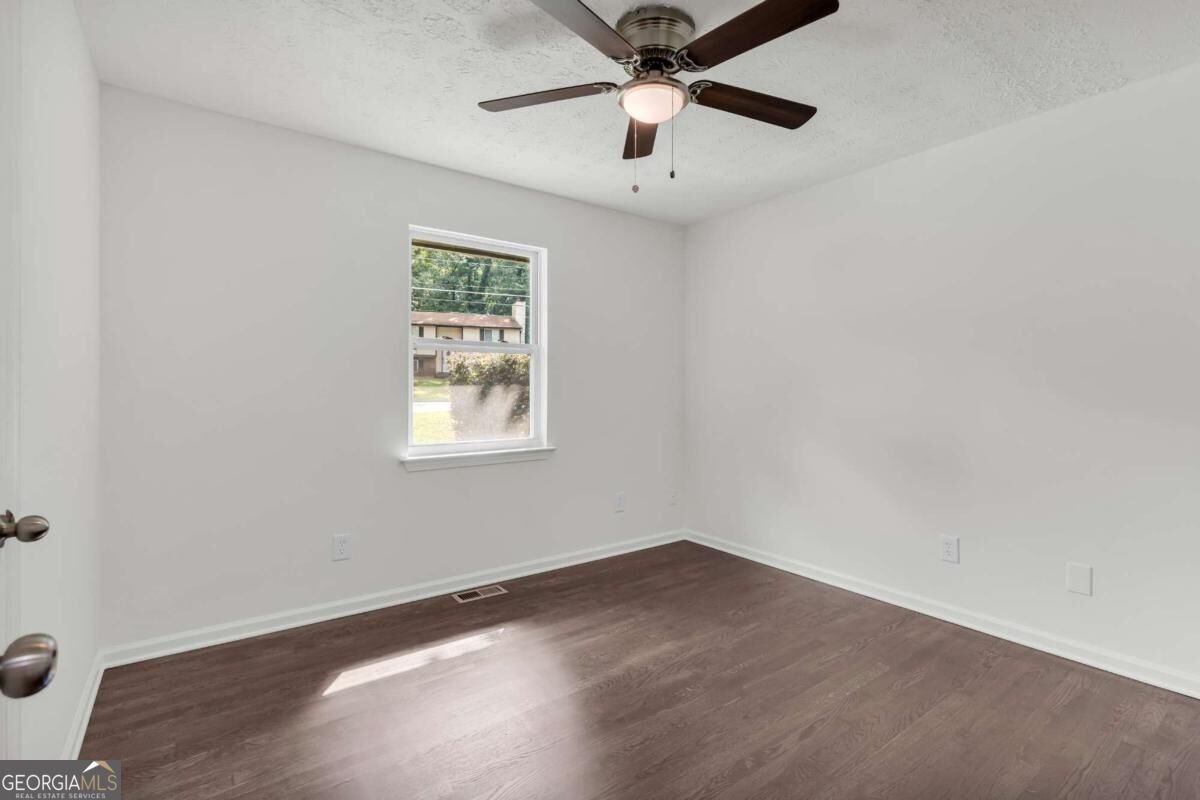 1351 Muirforest Way Stone Mountain - Photo 12