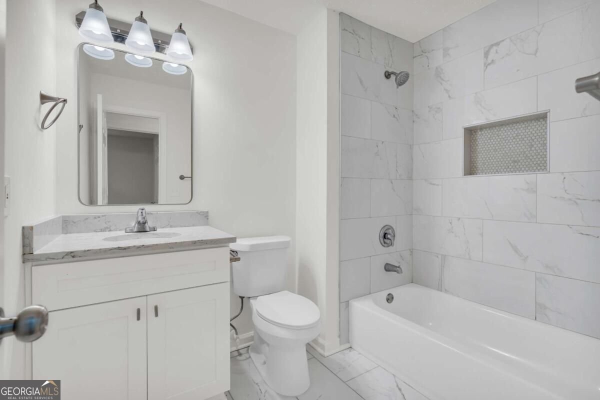 1351 Muirforest Way Stone Mountain - Photo 14
