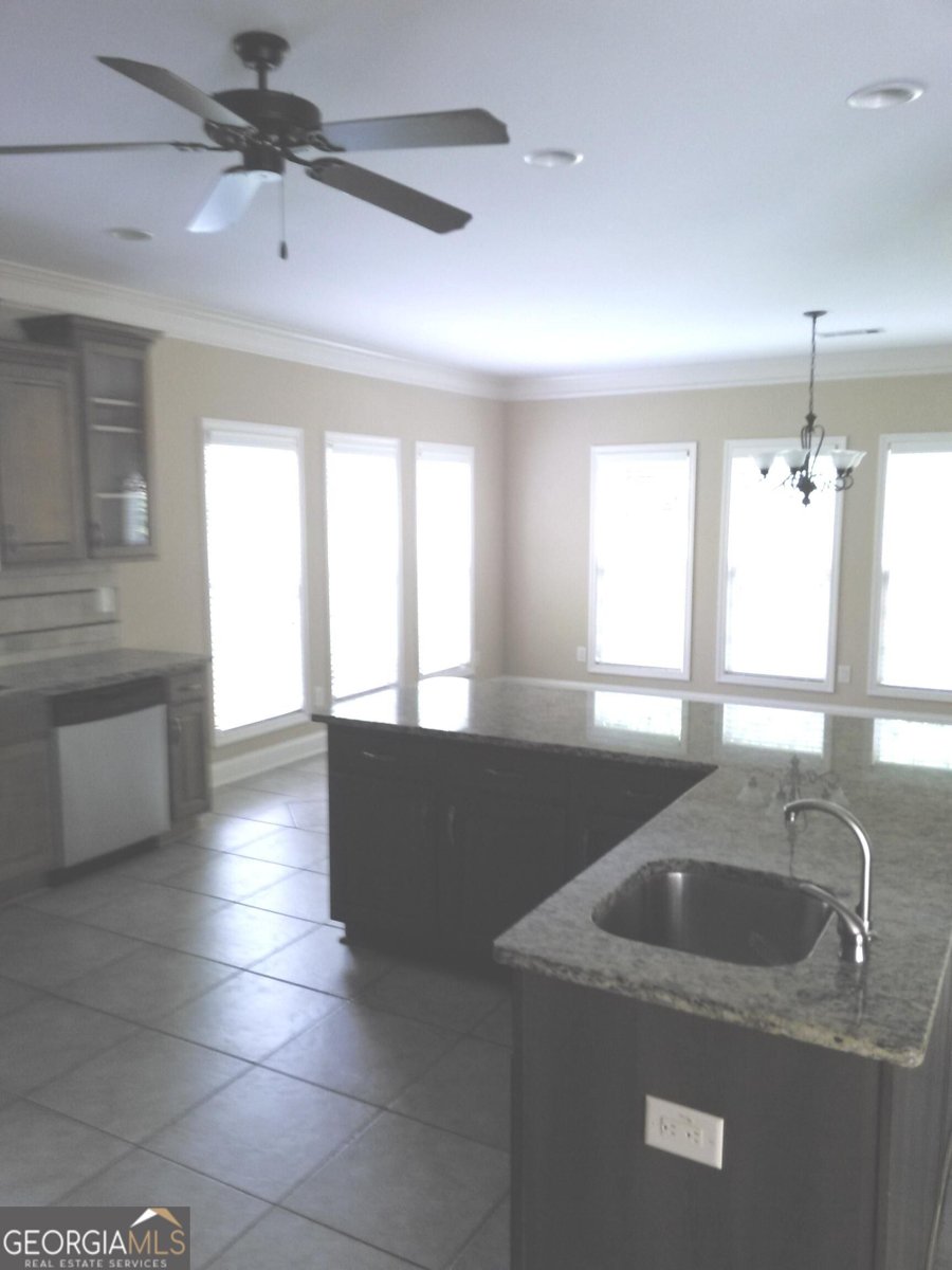 280 Langshire Drive McDonough - Photo 17