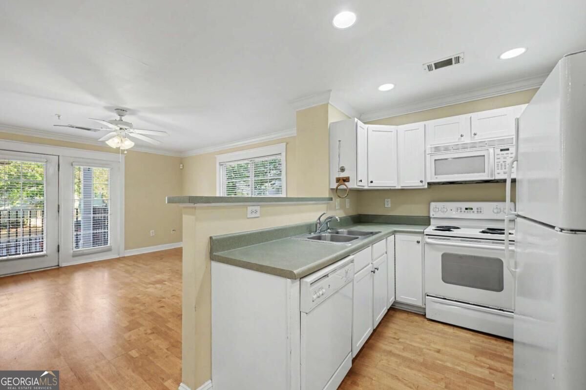 1035 Barnett Shoals Road Athens - Photo 9