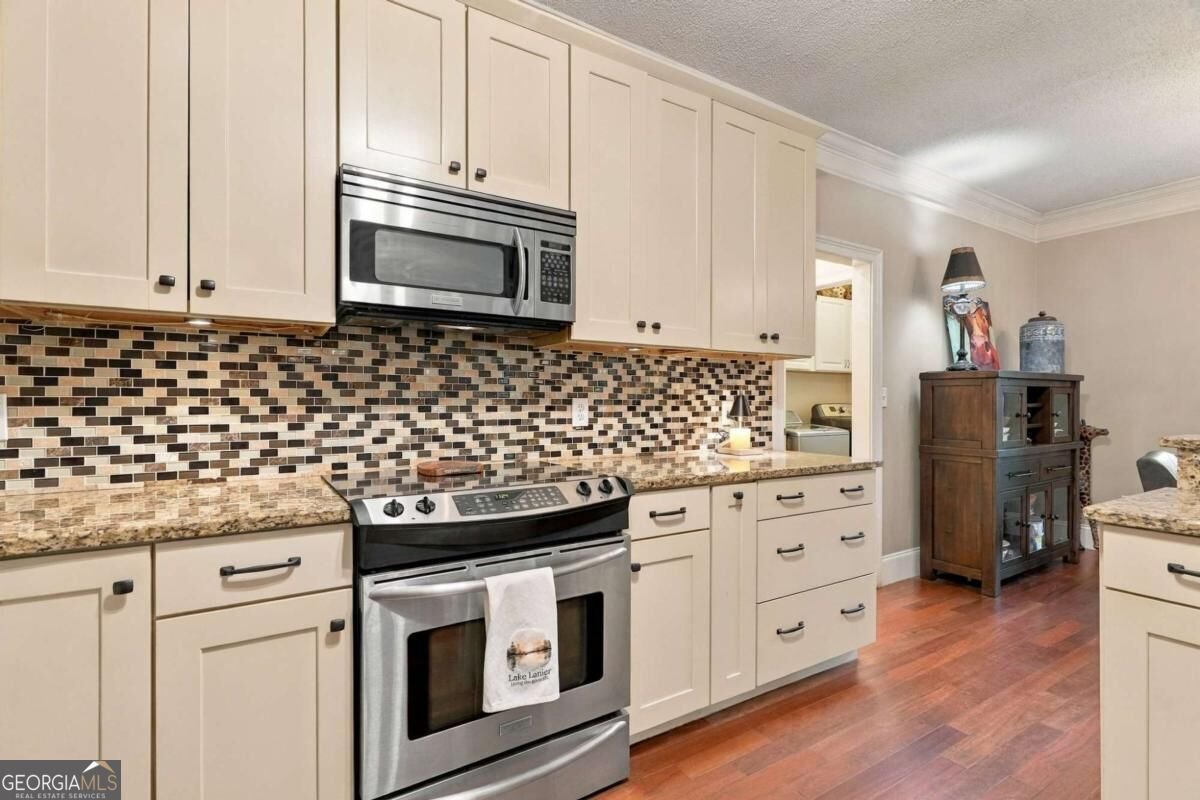 8965 Old Keith Bridge Road Gainesville - Photo 16