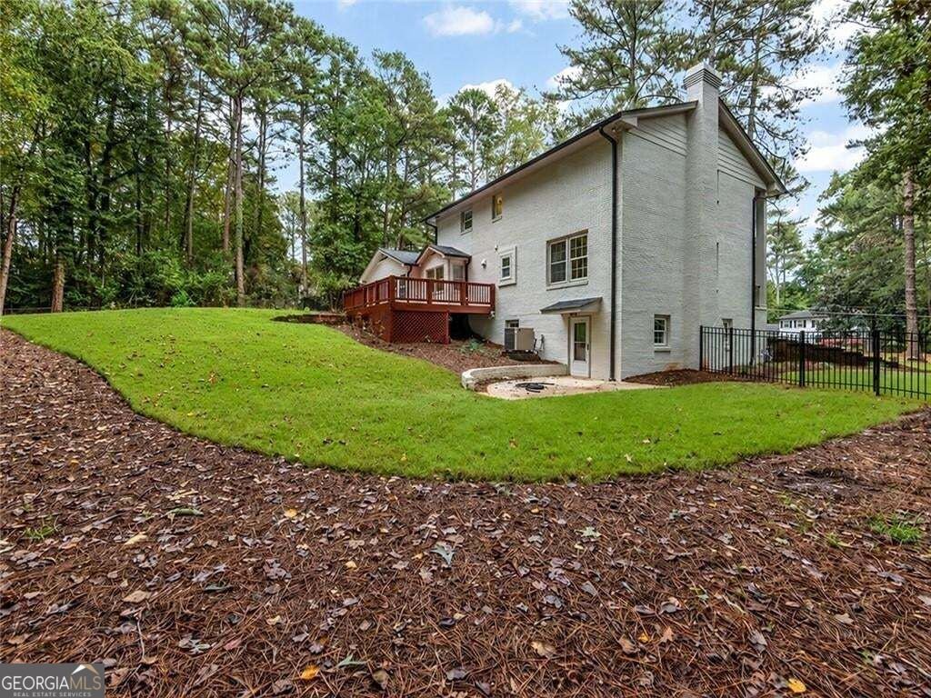 5004 Mountclaire Road Stone Mountain - Photo 37