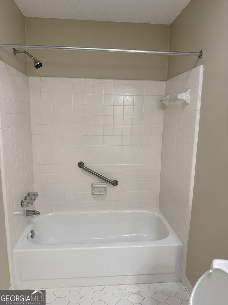 7177 Woodridge Lane Union City - Photo 14