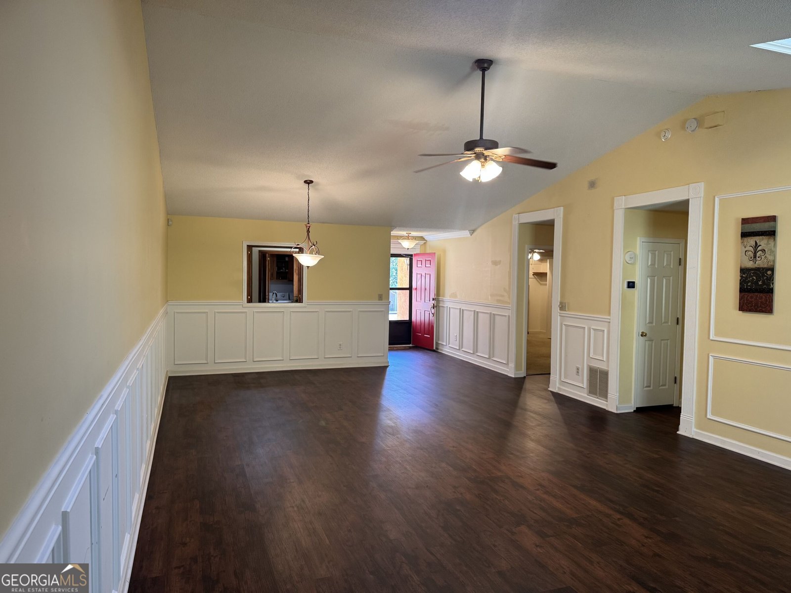 7177 Woodridge Lane Union City - Photo 7