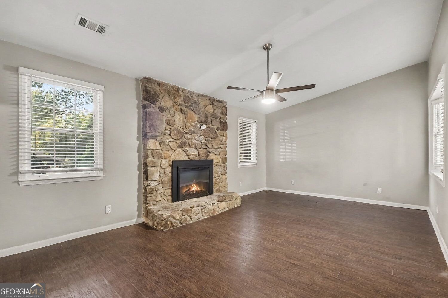 3295 Redona Drive Atlanta - Photo 8