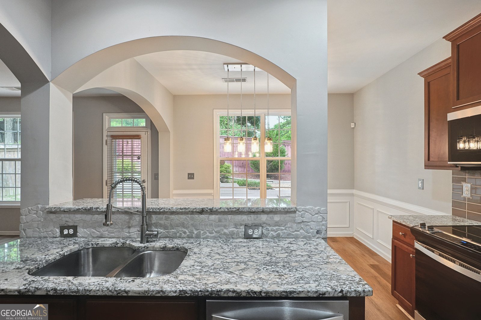 5659 Chatham Circle Norcross - Photo 10
