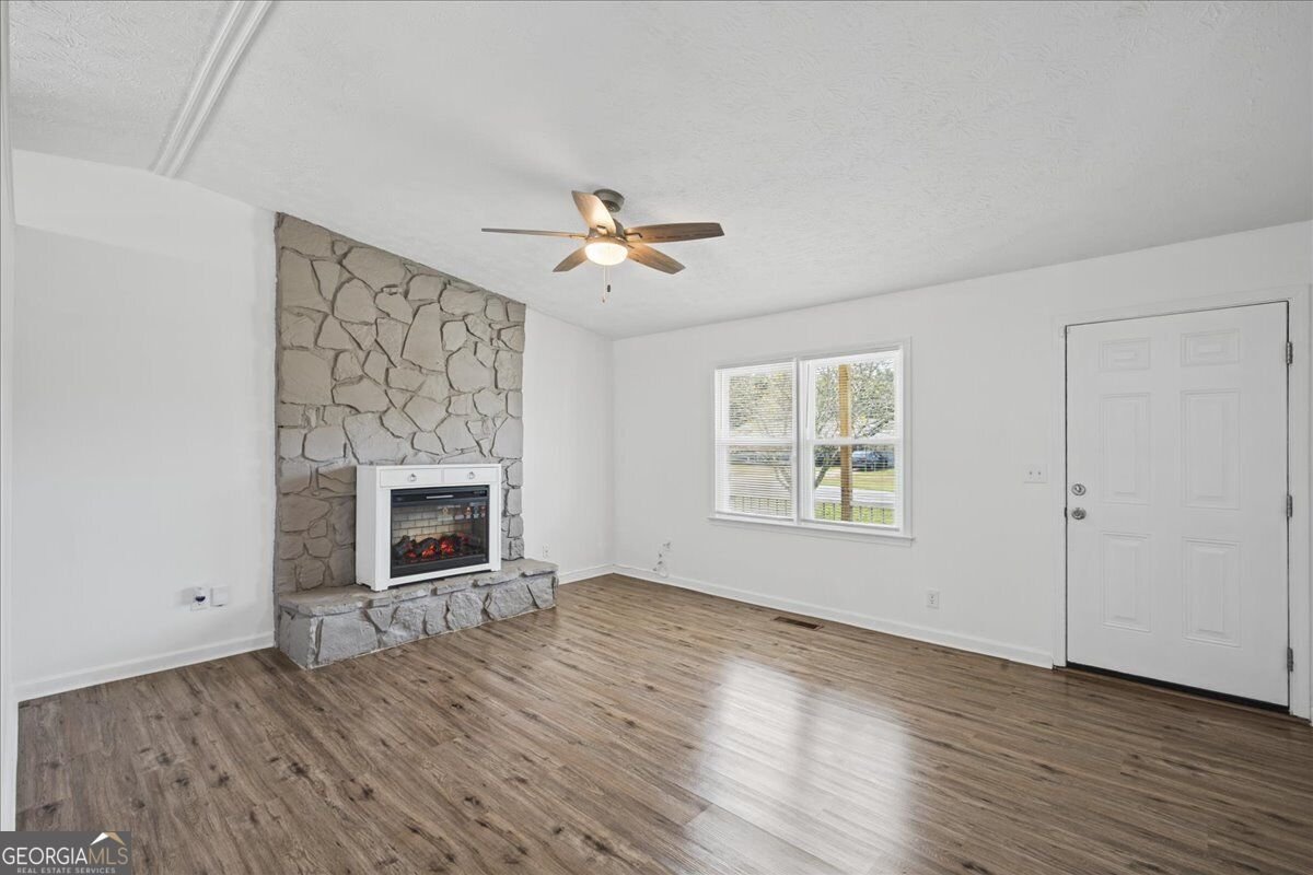 640 Valerie Circle Hiram - Photo 10