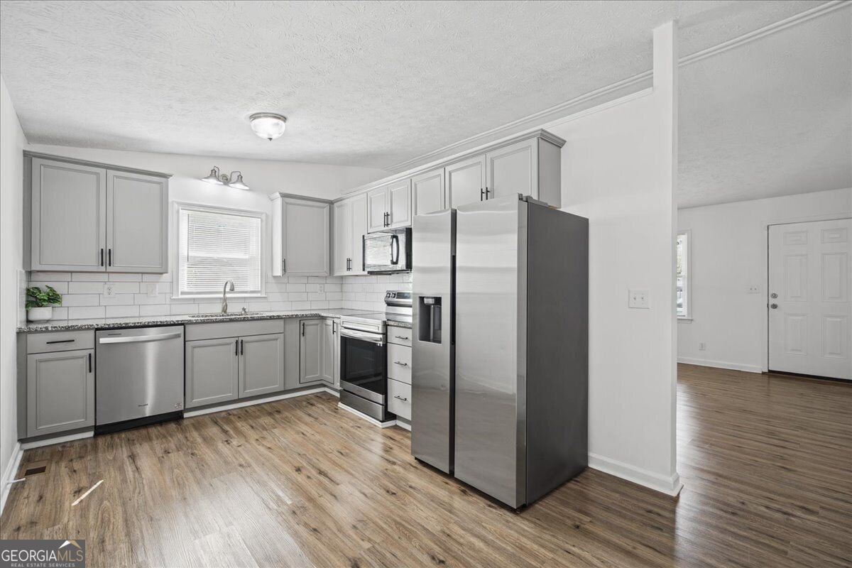 640 Valerie Circle Hiram - Photo 11