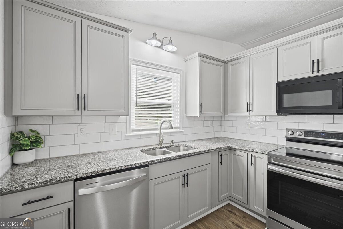640 Valerie Circle Hiram - Photo 13