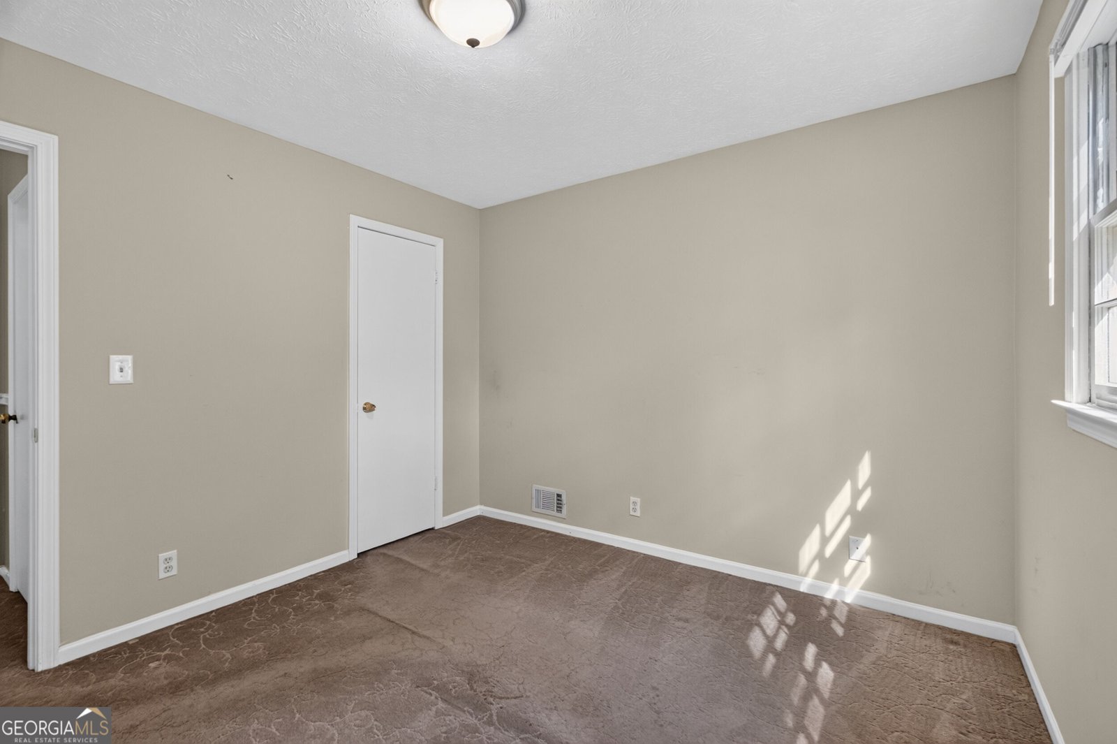 196 Simonton Road Lawrenceville - Photo 32