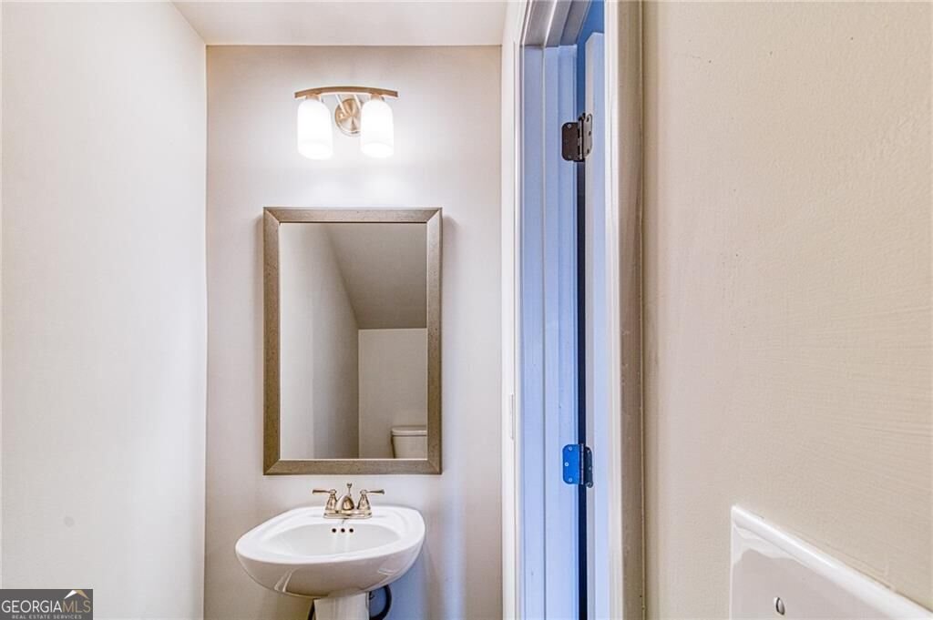 7011 Cedar Glen Road Peachtree Corners - Photo 17