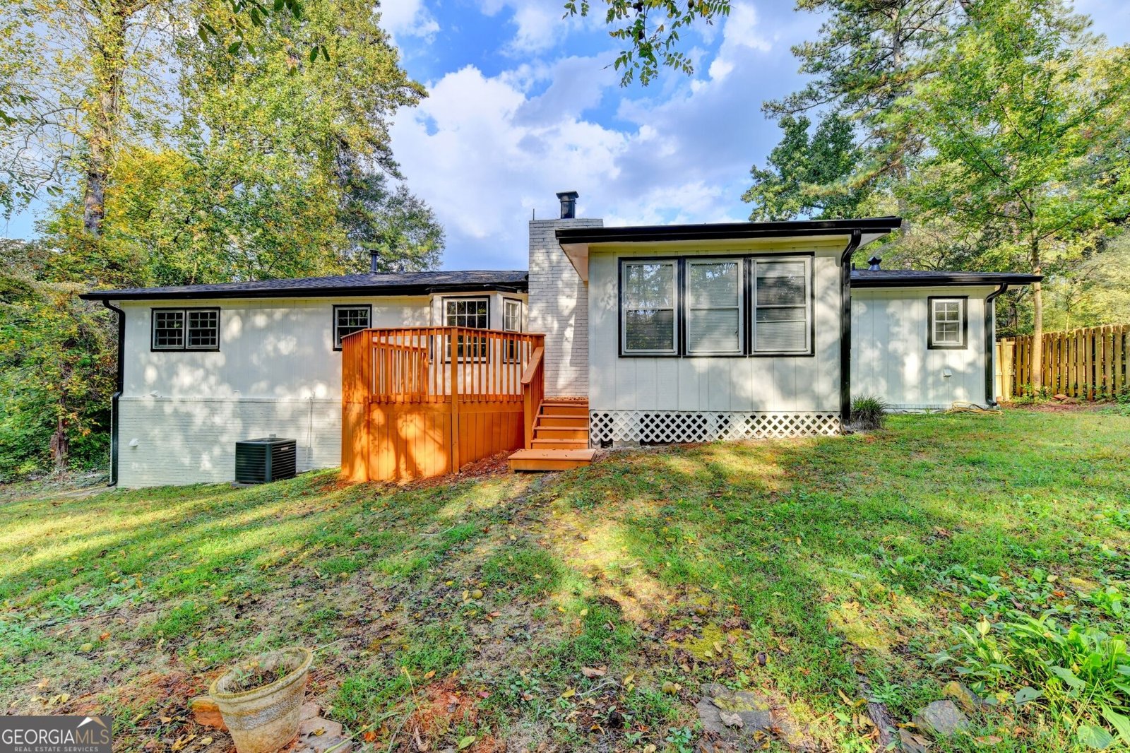 661 Emerald Forest Circle Lawrenceville - Photo 32