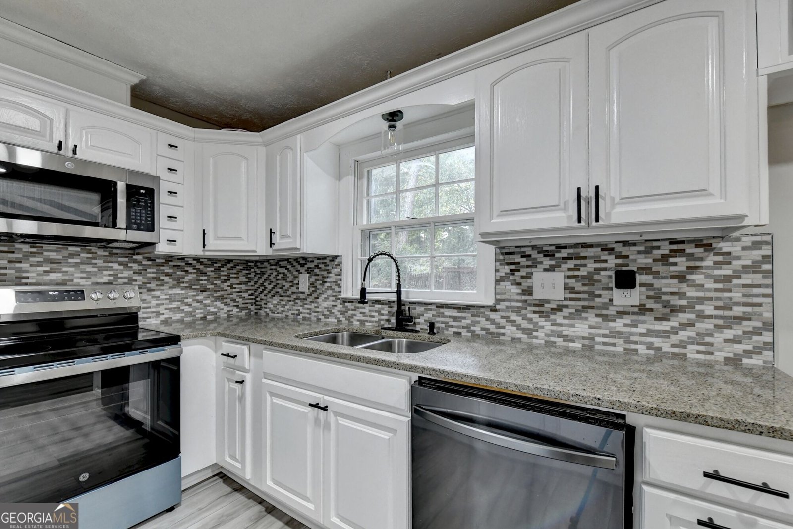 661 Emerald Forest Circle Lawrenceville - Photo 9