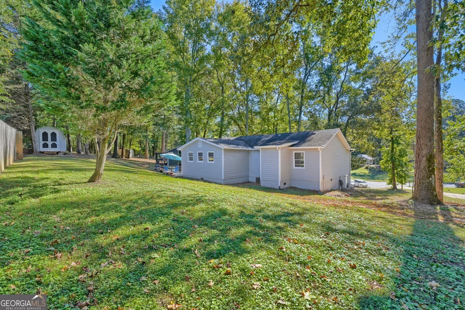679 Suwanee Court Lawrenceville - Photo 6