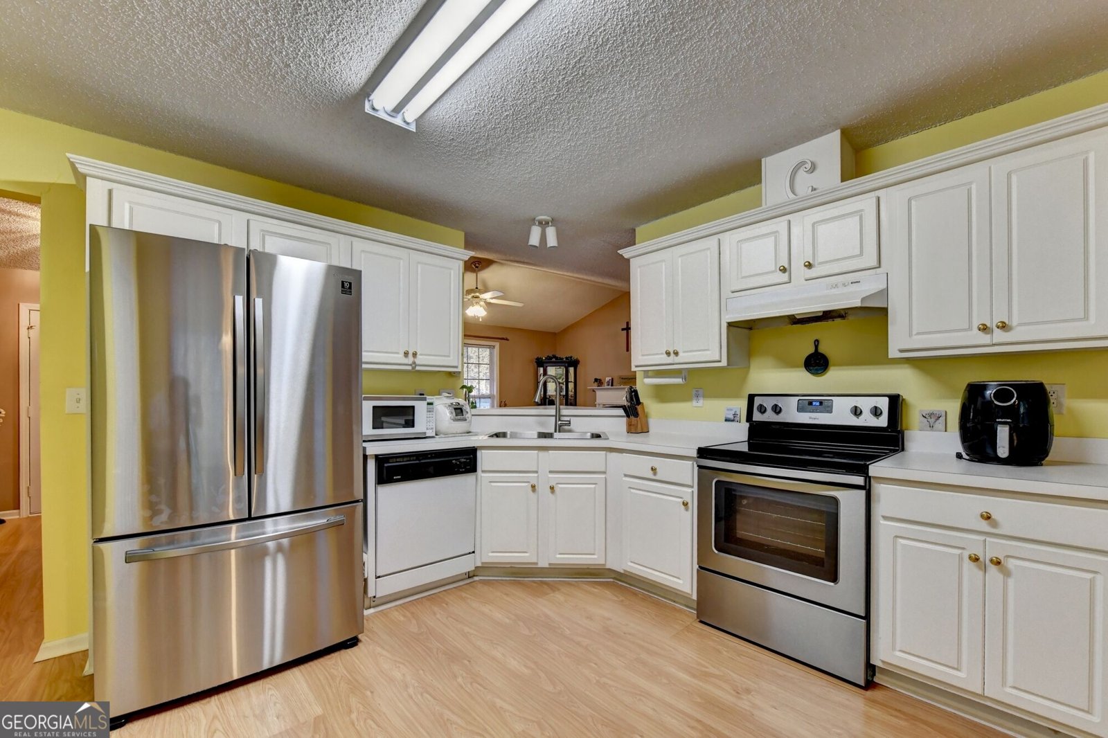 6005 April Drive Buford - Photo 18