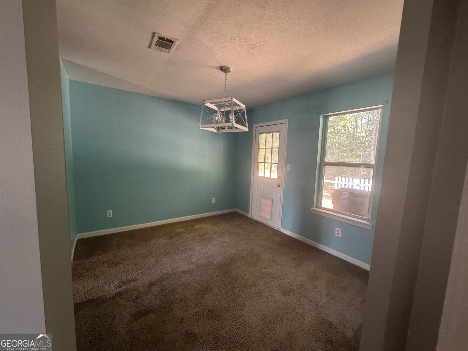136 Glynn Addy Drive Stockbridge - Photo 8