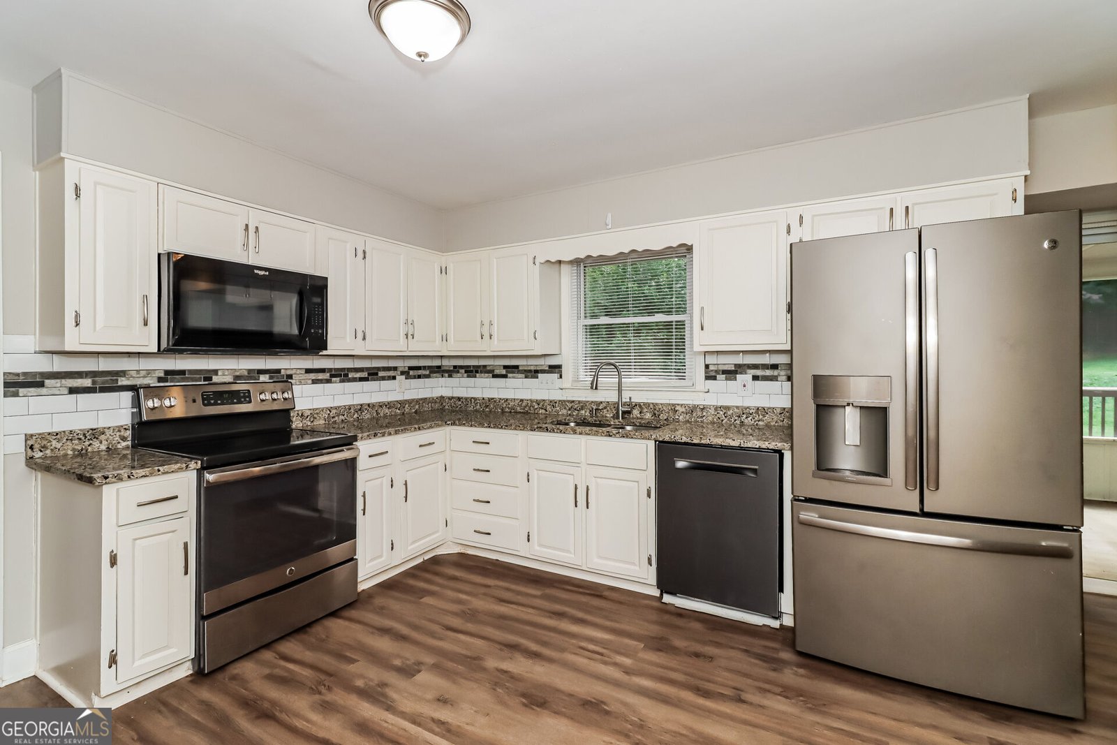 3404 Sherrod Drive Marietta - Photo 8