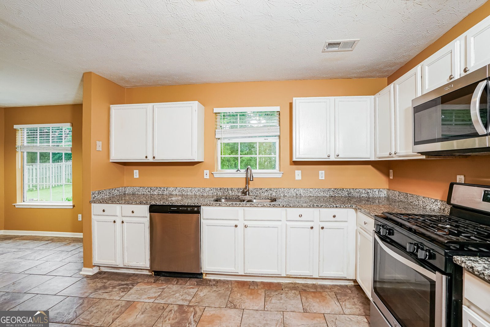 1009 Lear Drive Locust Grove - Photo 7