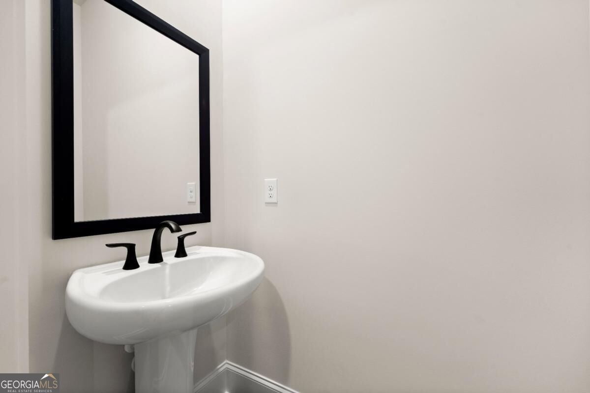 4538 Meadowland Way Flowery Branch - Photo 32