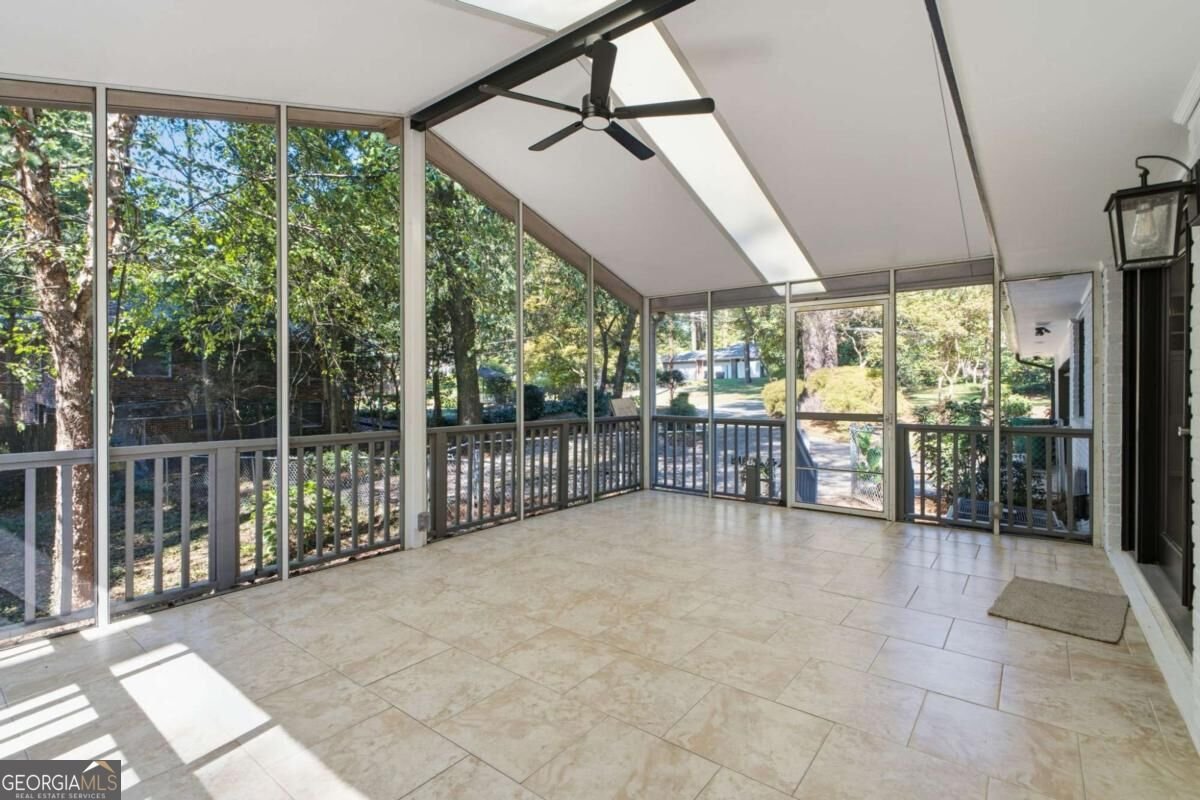 2448 Sherbrooke Court Atlanta - Photo 15