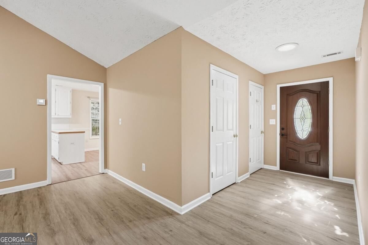 2072 Amberly Crossing Lane Dacula - Photo 10