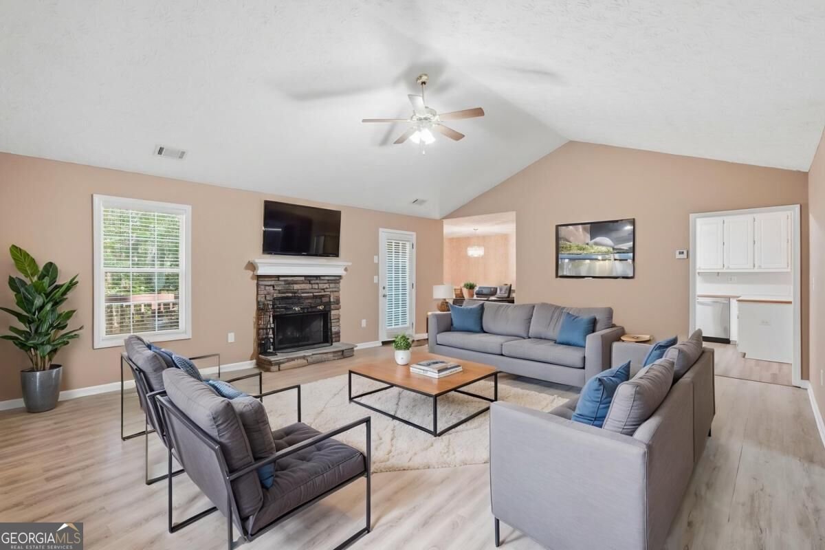 2072 Amberly Crossing Lane Dacula - Photo 17