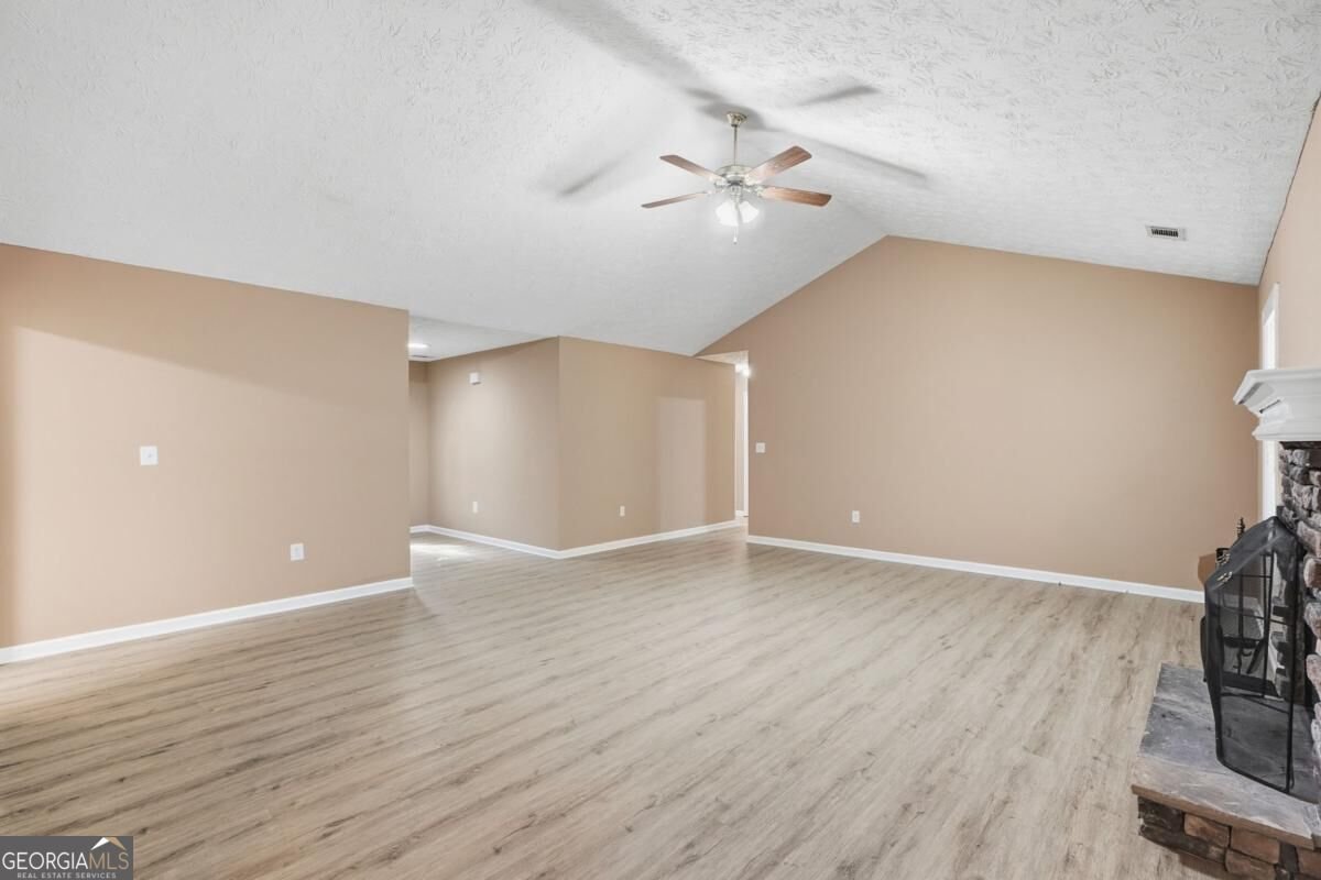 2072 Amberly Crossing Lane Dacula - Photo 18
