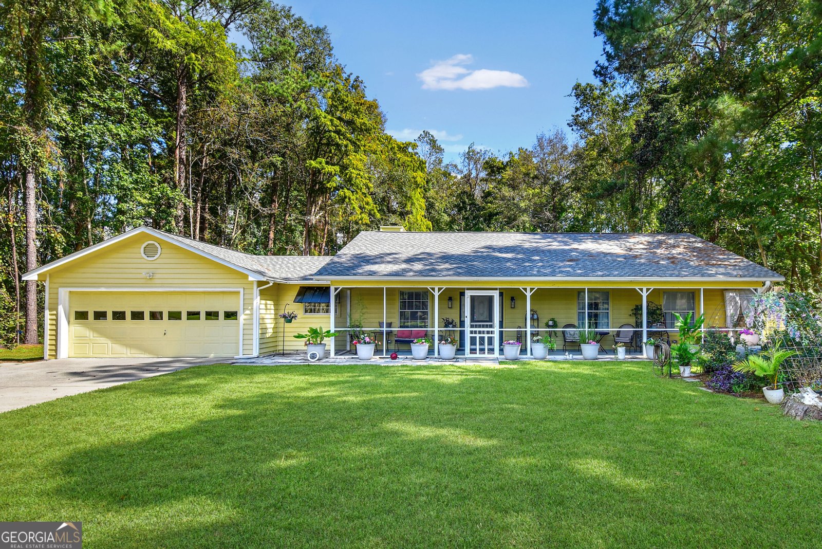 92 Burgess Circle Brunswick - main photo