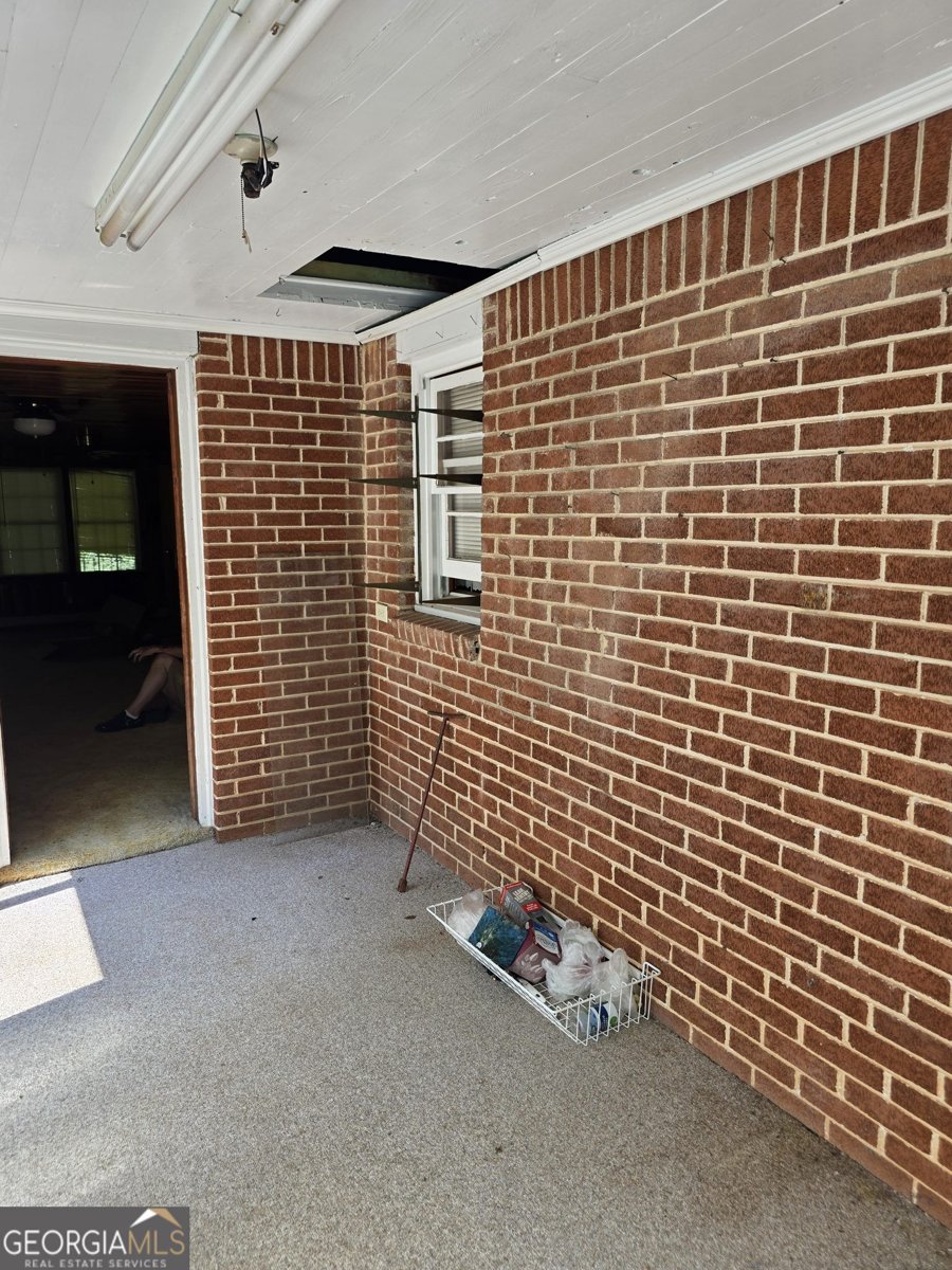 573 Martin Road Stone Mountain - Photo 11