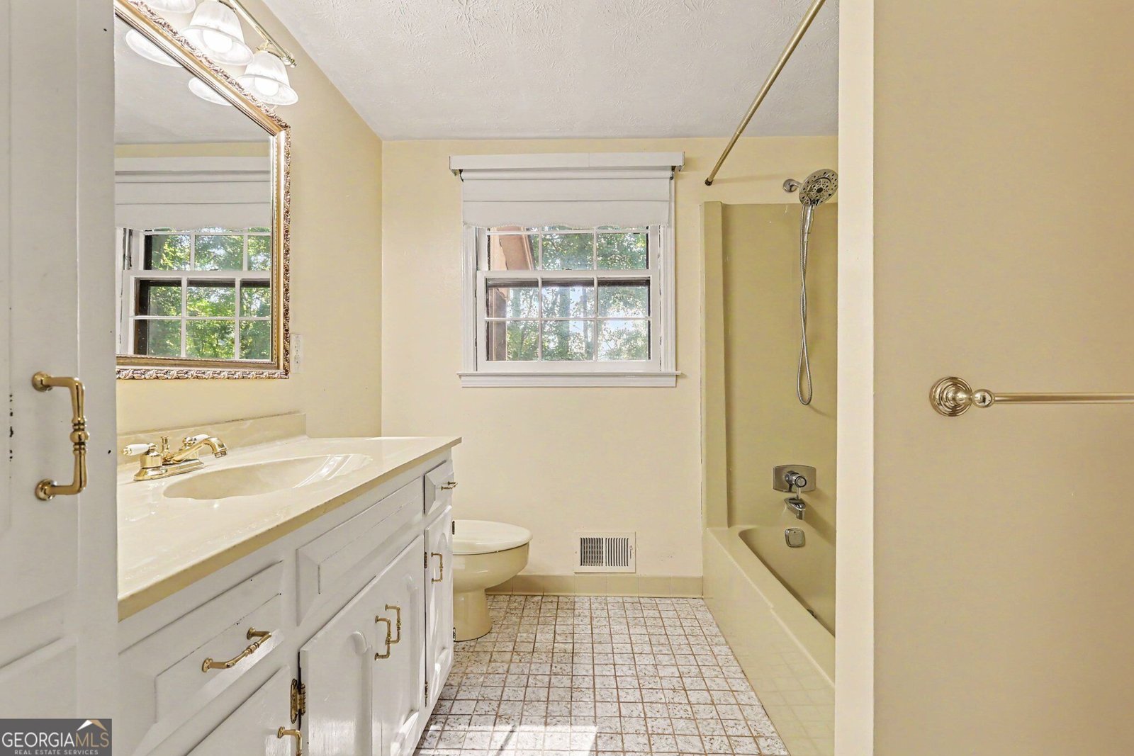 597 Sugar Hill Court Conyers - Photo 13
